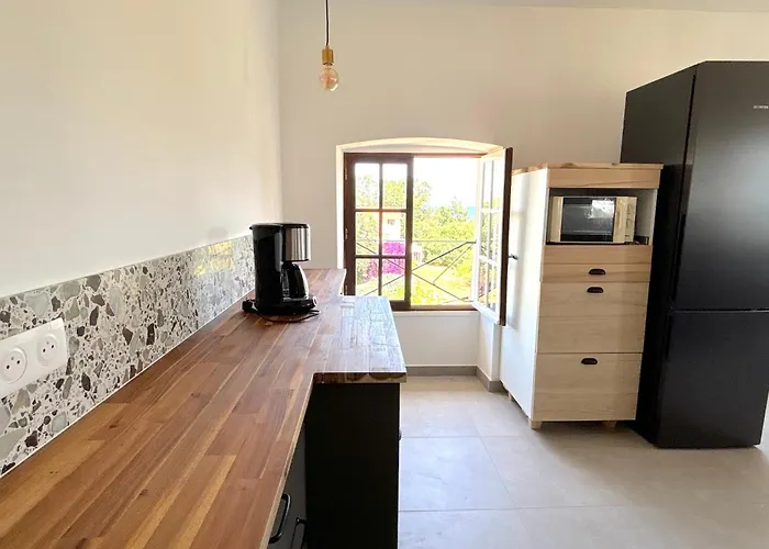 Montecristo Apartmán *